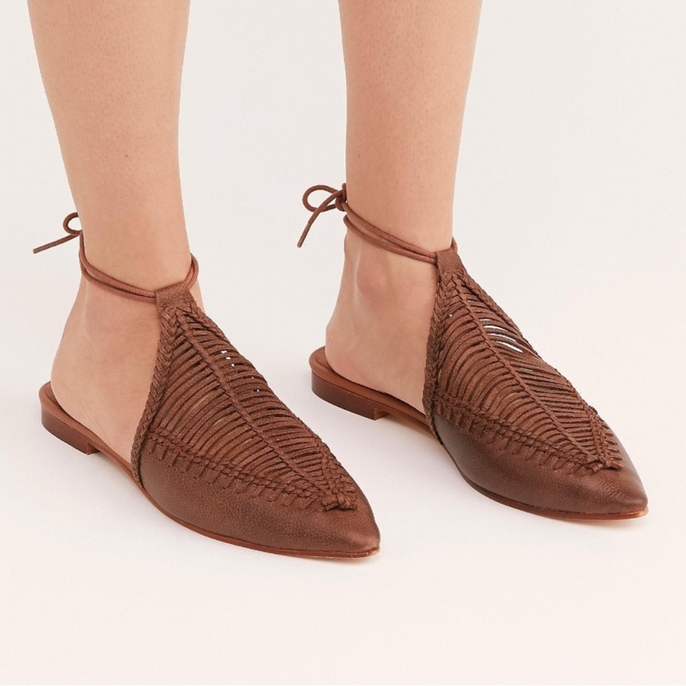 Free People Dana Woven Flat -Comes With Original Box Retails for $168.00 - Picture 2 of 8
